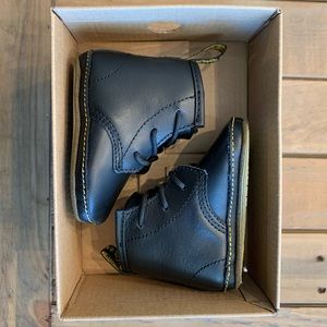 Dr. Martens crib shoe black size 2